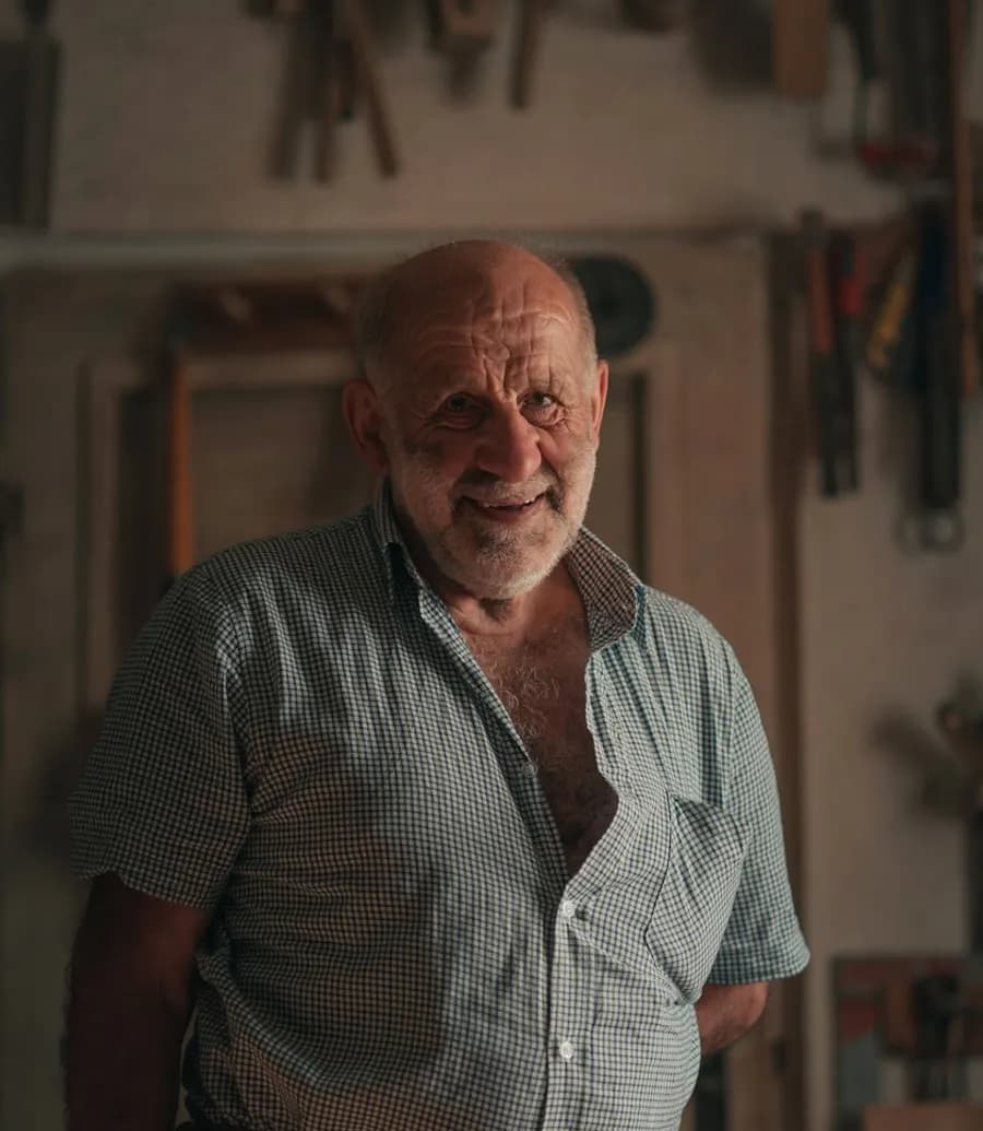 Everett Kohl in the studio workshop
